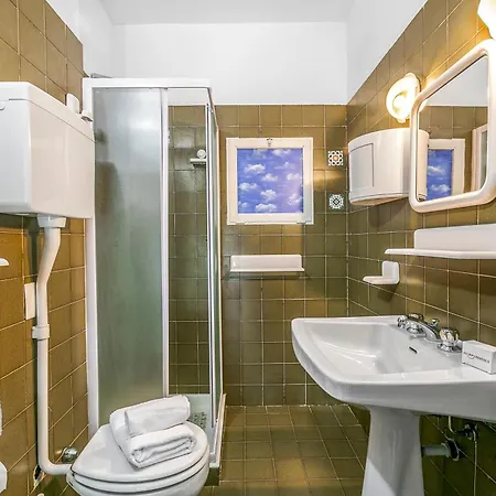 Grange - Happy * Grangesises