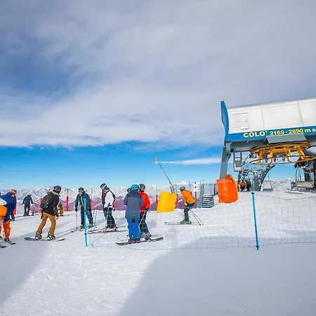 Grange - Happy * Grangesises